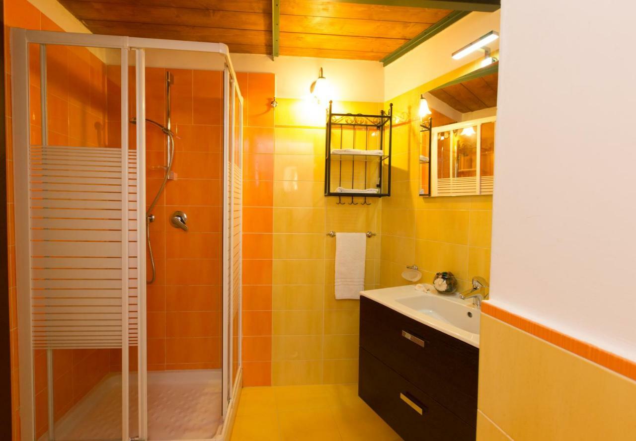 La Fontana Di Rua Catalana Apartment Napoli Ngoại thất bức ảnh