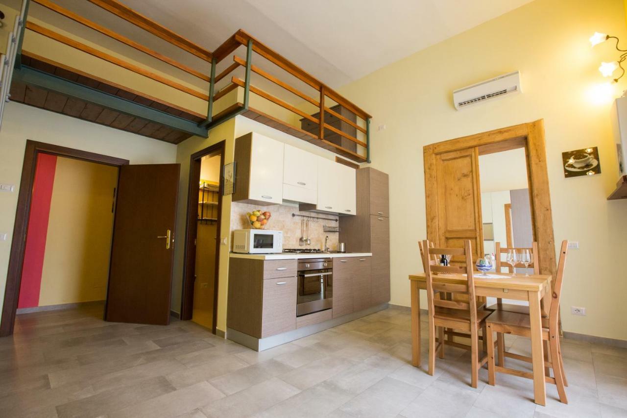 La Fontana Di Rua Catalana Apartment Napoli Ngoại thất bức ảnh